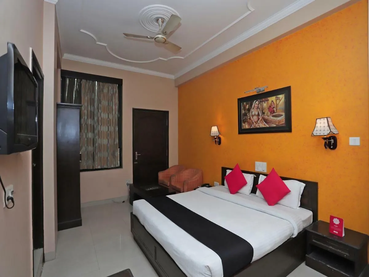 Hotel Rudraksh Plaza 뉴델리